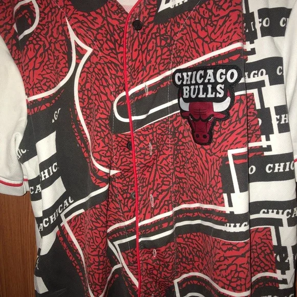 Bulls shirt and jersey - Picture 5 of 5